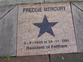 El misterio detrás de la desaparición de la placa de Freddie Mercury